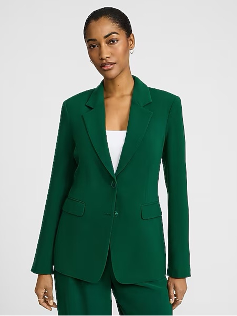 NWT Signature Crepe Two Button Relaxed Blazer